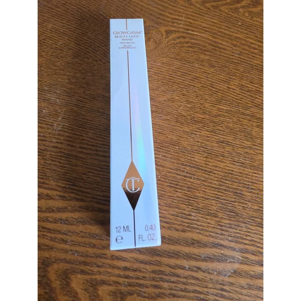 Charlotte Tilbury Glowgasm Beauty Light Wand Pinkgasm 0.4 Fl‎ Oz
